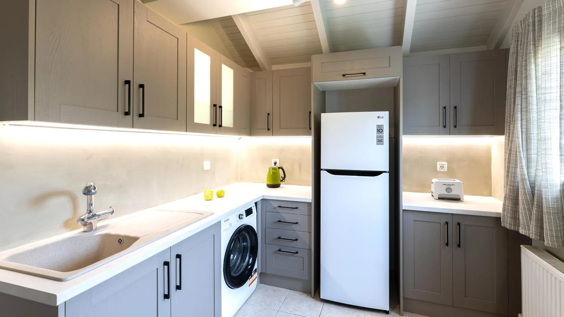 Domus City Apartment Argostoli  0*, Argostoli (Kefalonia)